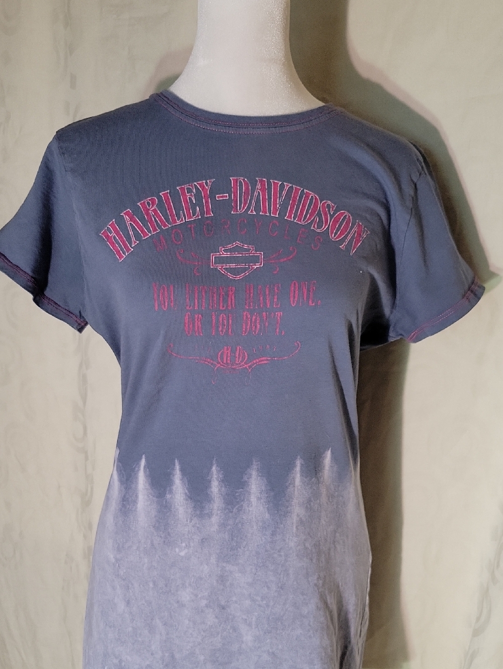 Harley-Davidson Navy and Pink Graphic Tee Shirt